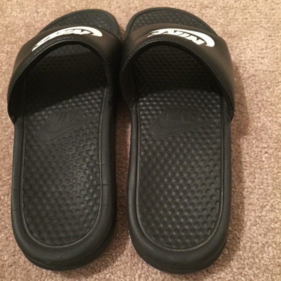Nike slides - Picture 2 of 3